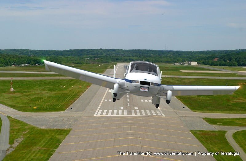 runway-mid De la SF la realitate. A fost lansata prima masina zburatoare