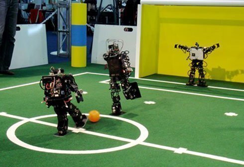 M_2008-06-30-soccer Messi, robotul. Cum arata viitorul fotbalului?