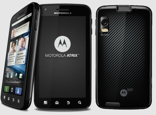 Cosmote lanseaza Motorola Atrix in Romania