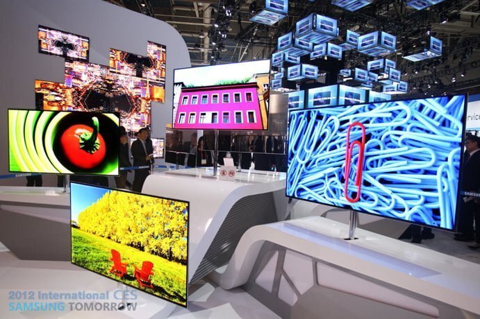 Samsung Super OLED, televizorul inteligent cu care vorbesti
