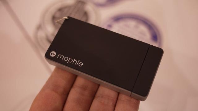 Mophie, incarcatorul de buzunar
