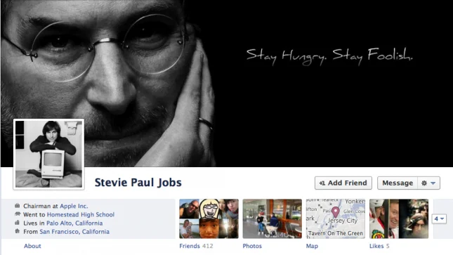 Viata lui Steve Jobs, povestita pe Facebook Timeline
