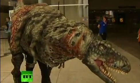 Panica la muzeu. Dinozaurii au scapat in libertate
