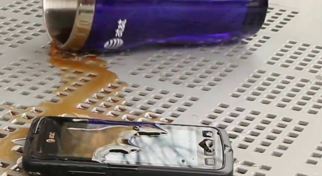 Rugby Smart, cel mai rezistent telefon Samsung