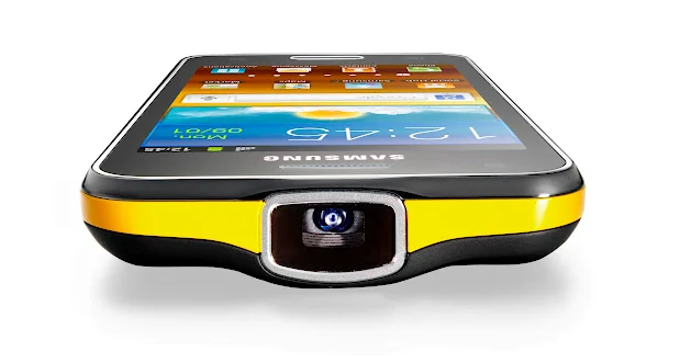 Telefonul cu proiector video. Noua generatie Galaxy Beam
