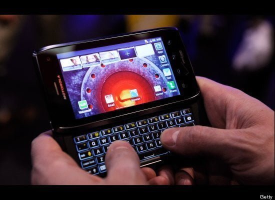 Motorola lanseaza noul Droid 4