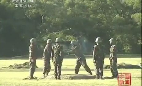 bomba Incredibil, dar adevarat. Ce joc periculos au inventat soldatii chinezi (VIDEO)