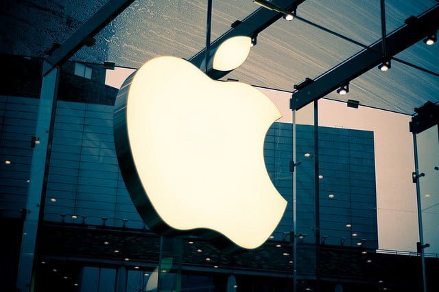 Apple valoreaza mai mult decat toate companiile listate la bursele din tarile PIGS