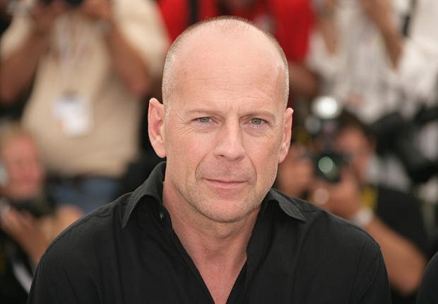 Bruce Willis e suparat pe Apple.  Nu poate lasa mostenire colectia de muzica