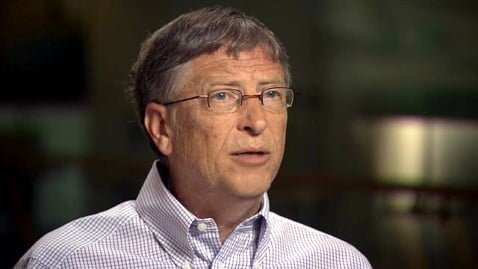Bill Gates vorbeste despre Windows 8 si tableta Surface (VIDEO)