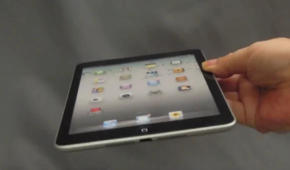 Apple vrea sa vanda peste 10 milioane de iPad Mini pana la sfarsitul anului