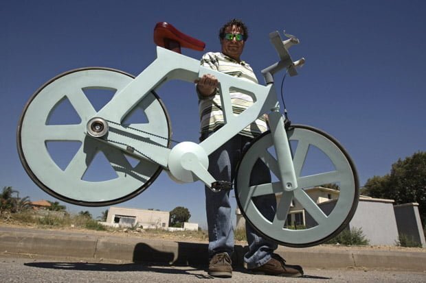O bicicleta din carton de 20$ va revolutiona transportul urban (VIDEO)