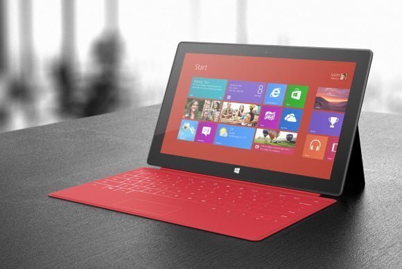 Microsoft vrea cozi la lansarea tabletelor Surface RT