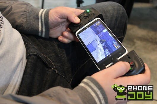 PhoneJoy Play. Cum sa iti transformi telefonul in consola de jocuri (VIDEO)