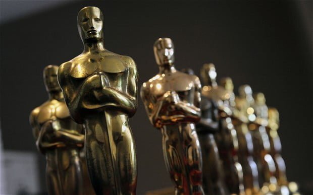 bune filme premiate oscarstatue
