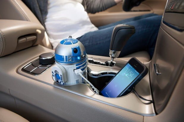 r2_d2_car_charger_gadgetreport