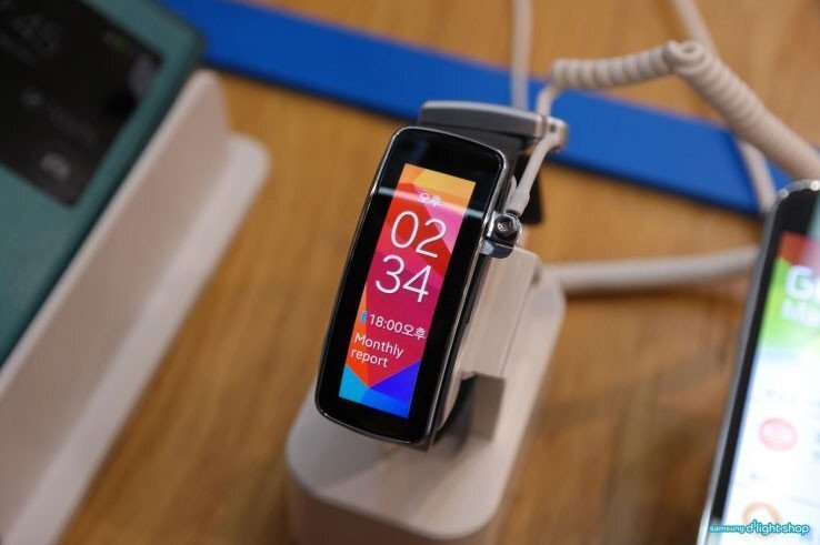 samsung-gear-fit-