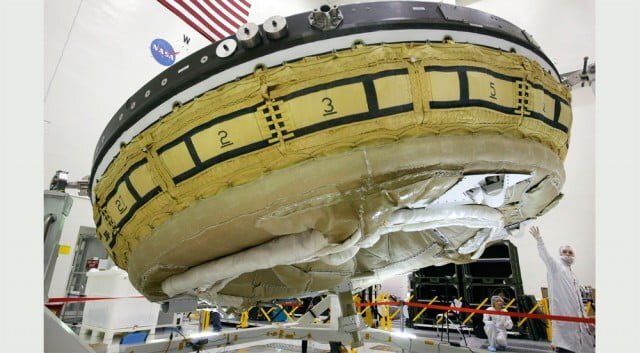 farfuria zburatoare NASA