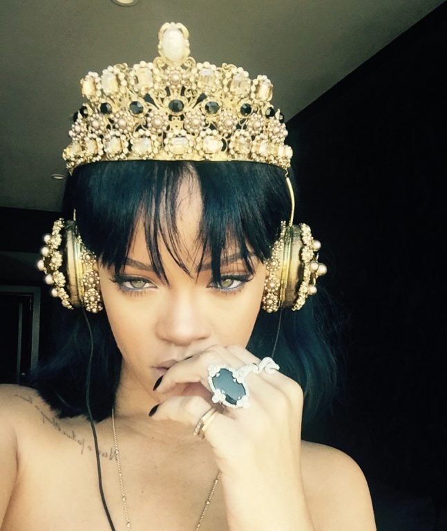 castile frends rihanna 7